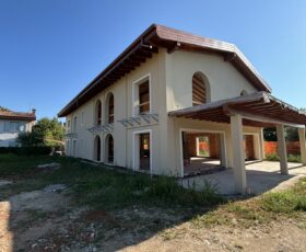 POLPENAZZE DEL GARDA BS VIA BORRINE